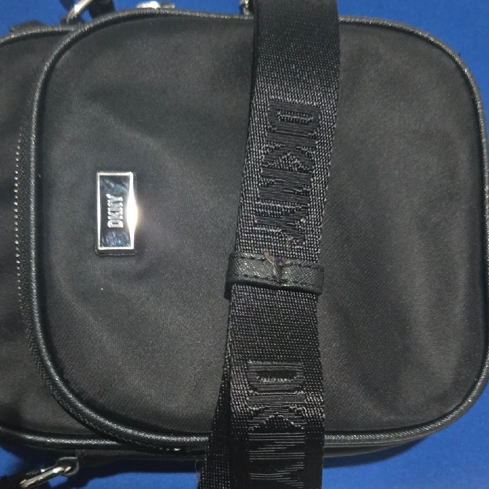 DKNY Men's Black Messenger Bag